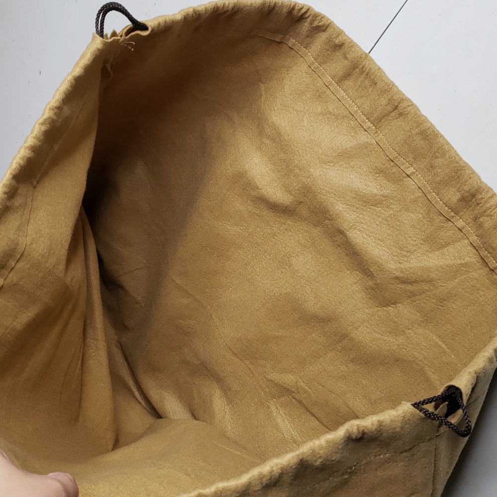 Louis Vuitton Large Drawstring Dust Bag Logo Neutral Soft Luxury Tan - Picture 10 of 11